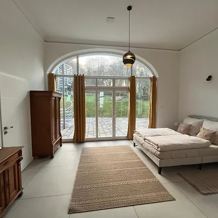 شقة Bismarck Mit Sauna Und Whirlpool غورليتز