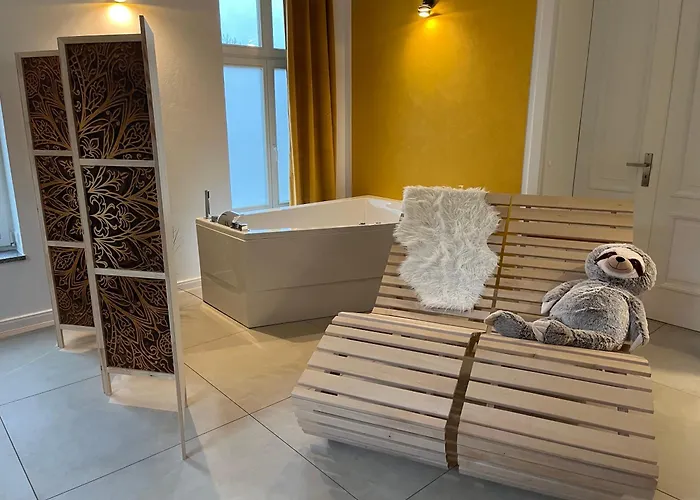 Bismarck Mit Sauna Und Whirlpool *