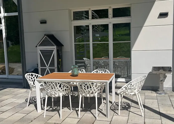 Bismarck Mit Sauna Und Whirlpool Apartament